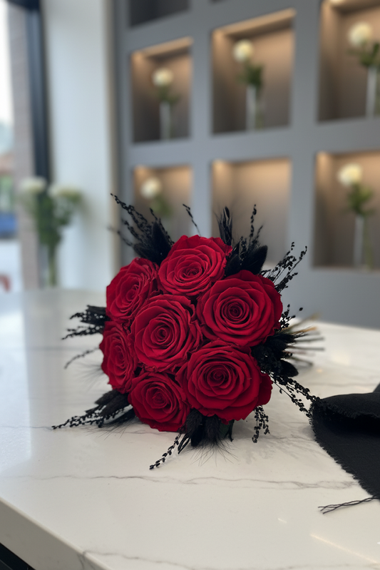 Brautstrauß rot schwarz