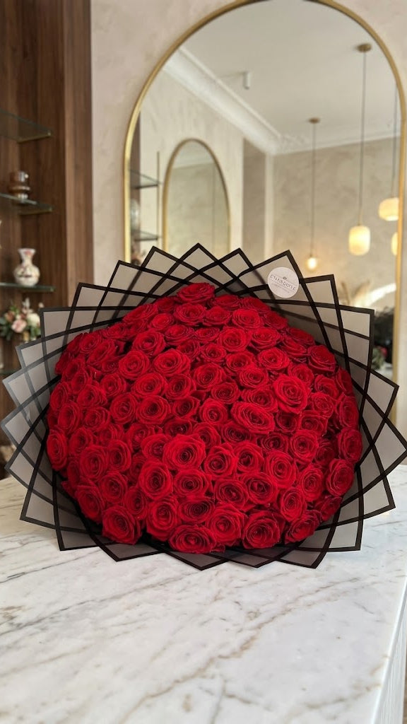 Luxury 99-101 Rosen Edel verpackt