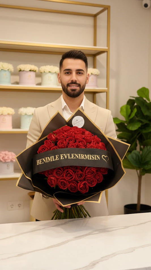 60 Samtrosen mit Will you marry me / Benimle Evlenir misin