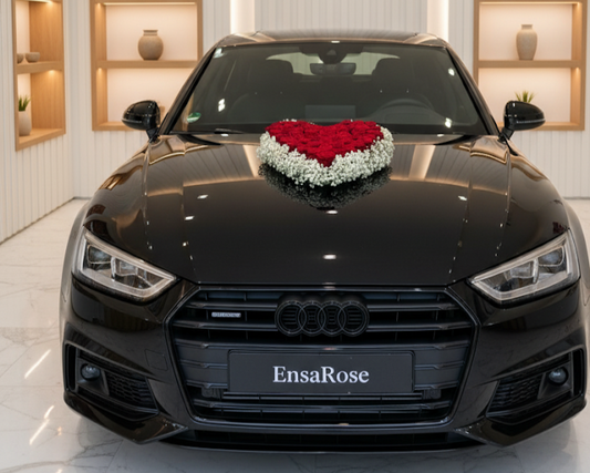 Autodekoration Herzform Rosen und Schleierkraut